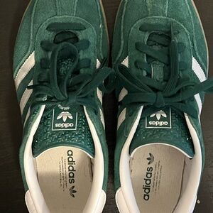 Adidas Gazelle Indoor Shoe, Green, Men 6, Woman 7-7.5